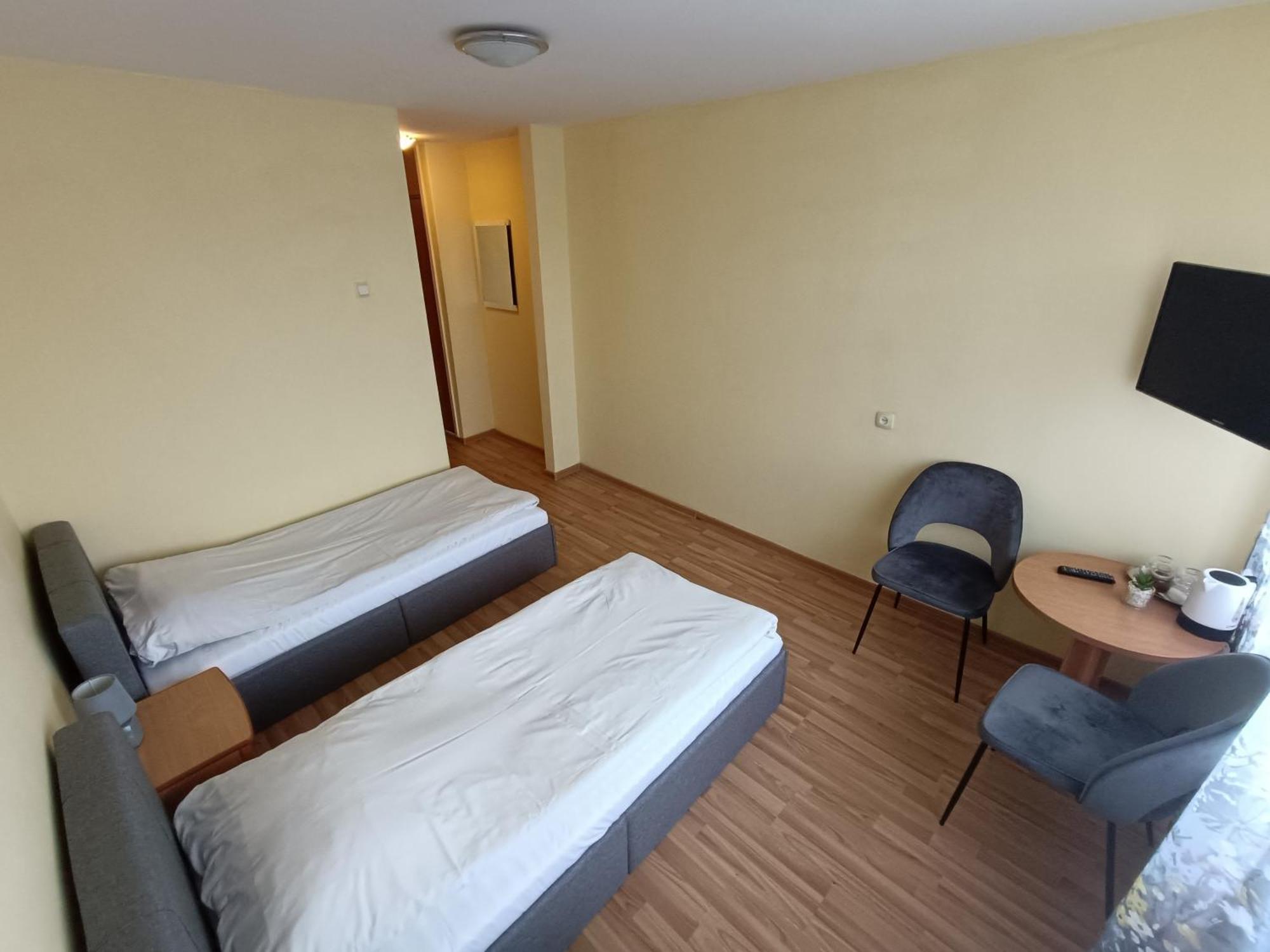 Hotel Viesbutis Jurbarkas Exteriér fotografie